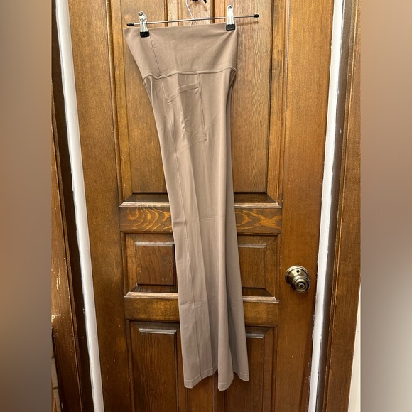 Athleta Salutation Stash High Rise Flare Pant - Picture 5 of 6